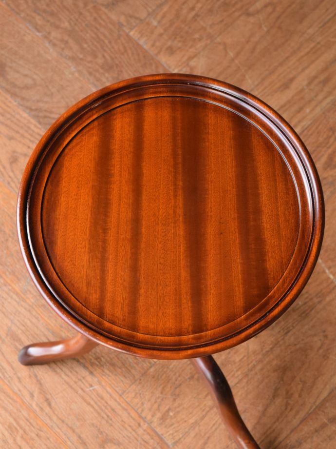 アンティークのテーブルの天板