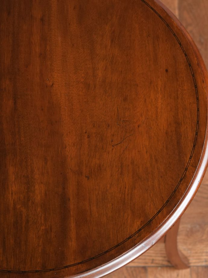 オケージョナルテーブルの天板