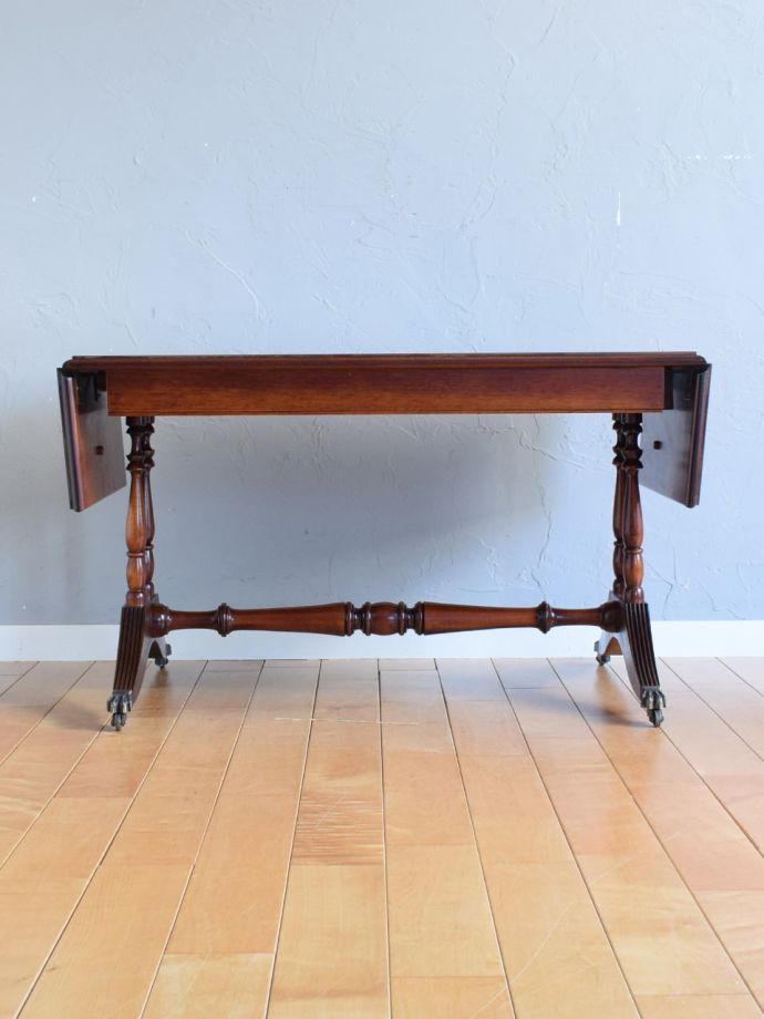 畳んだ時のバタフライテーブル