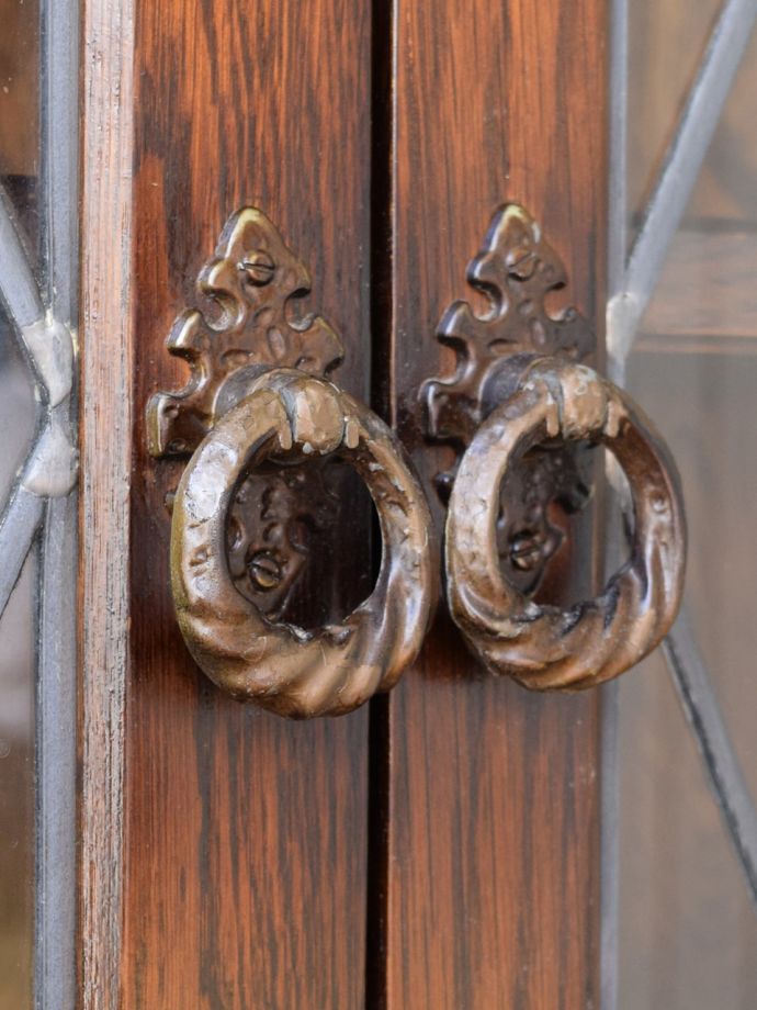 アンティーク家具の取っ手