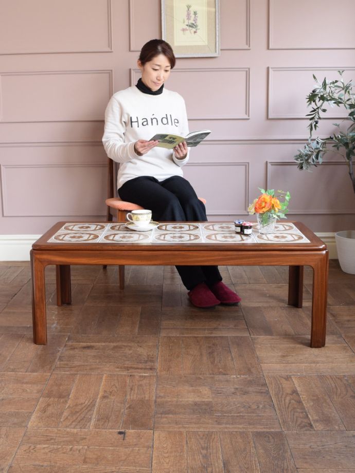 G-PLANのおしゃれなテーブル