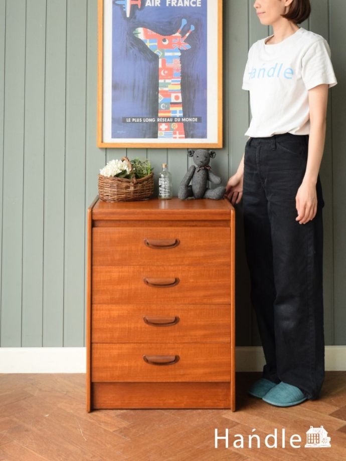 ビンテージのおしゃれなチェスト