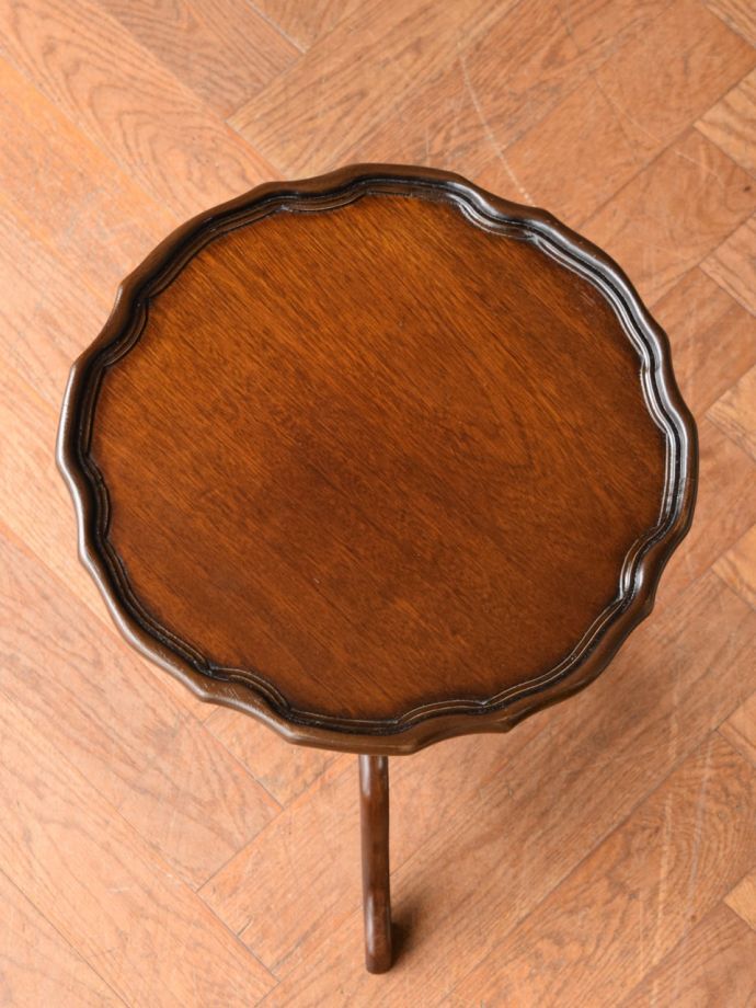 アンティークのテーブルの天板