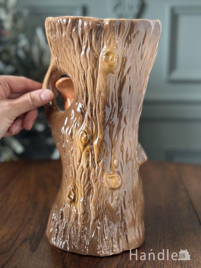 陶磁器のフラワーベース