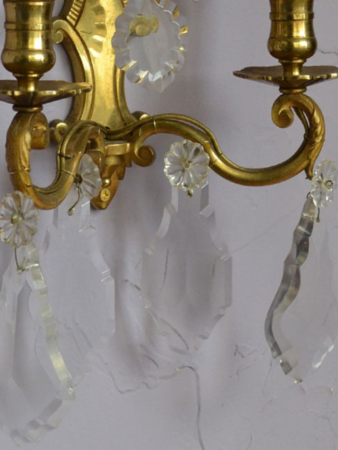 アンティークガラスの壁付け照明