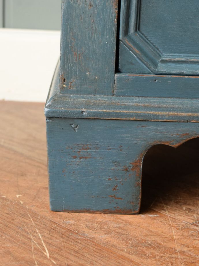 アンティーク家具の脚