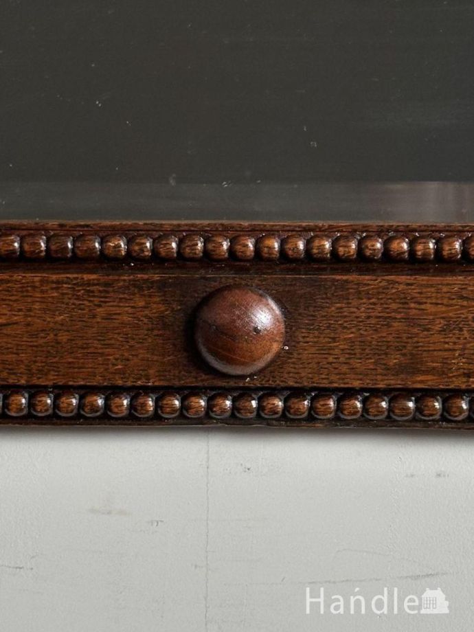 アンティークらしい彫