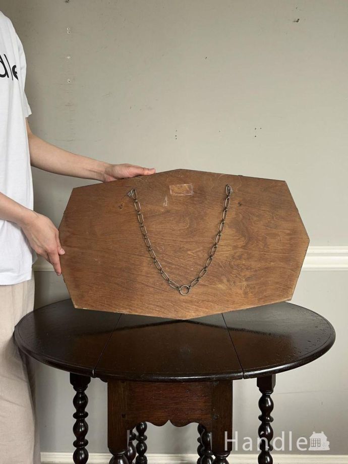 アンティークの鏡の裏