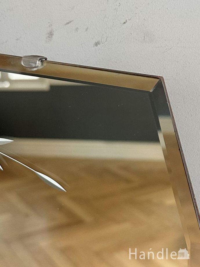 英国アンティークの美しい鏡