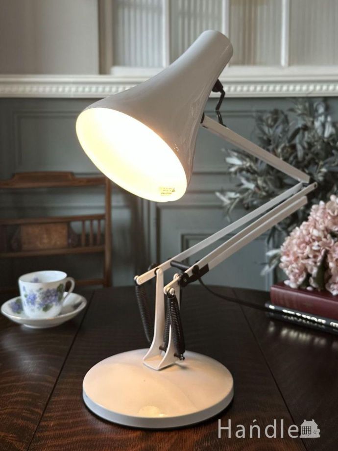 アンティークのアングルポイズ