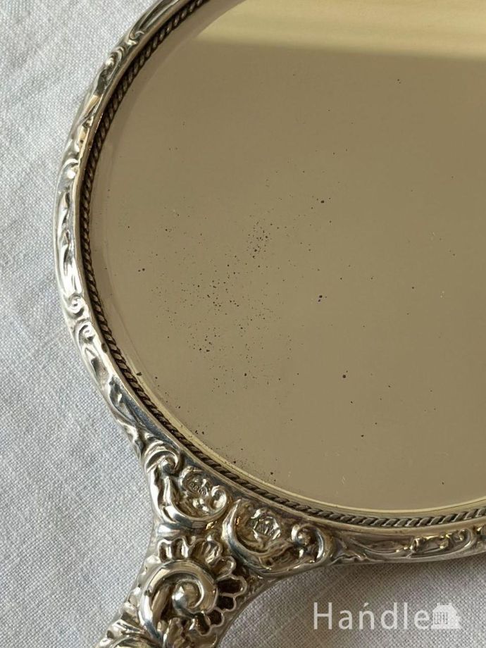 アートミラー　イギリス　ハンドメイド 英国から届いたアンティークの手鏡、装飾が美しいハンドミラー(h-1114