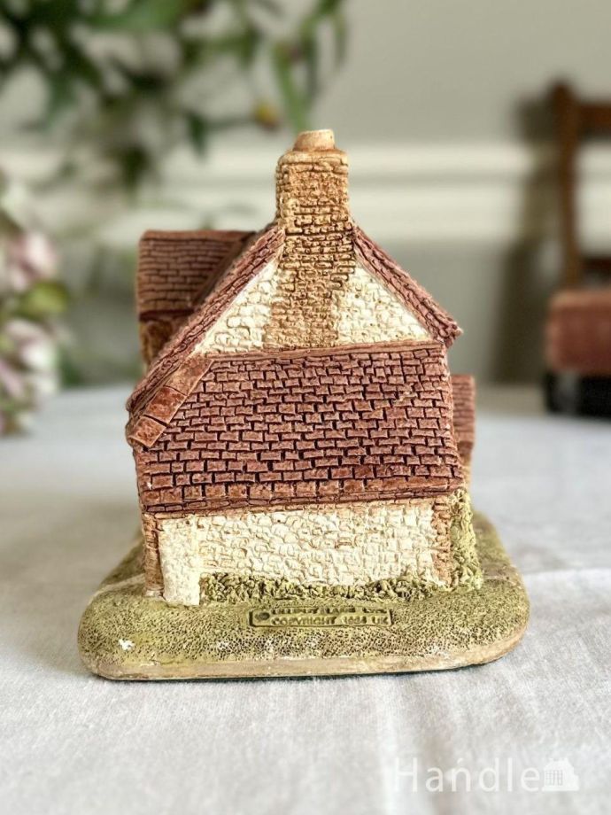 アンティークのオブジェ