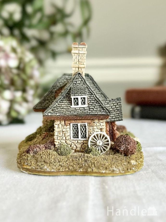 アンティークのオブジェ