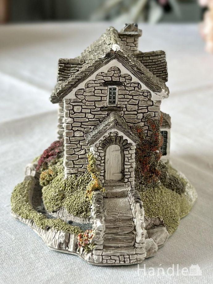 アンティークのオブジェ