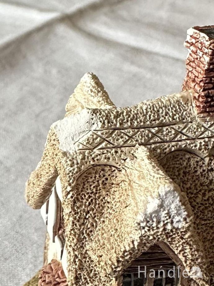 欠けがあります。