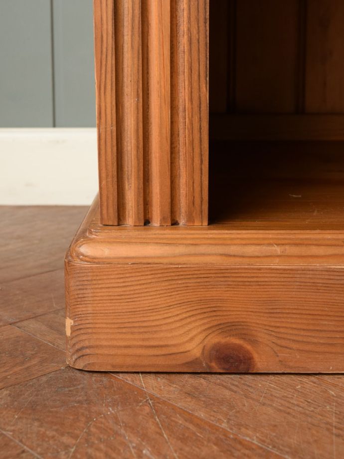 アンティーク家具の脚