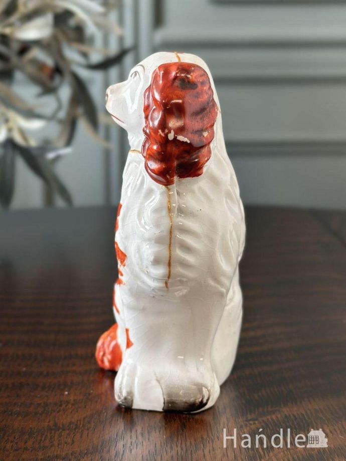 赤毛が可愛いビクトリア期の犬の置物、英国アンティークの