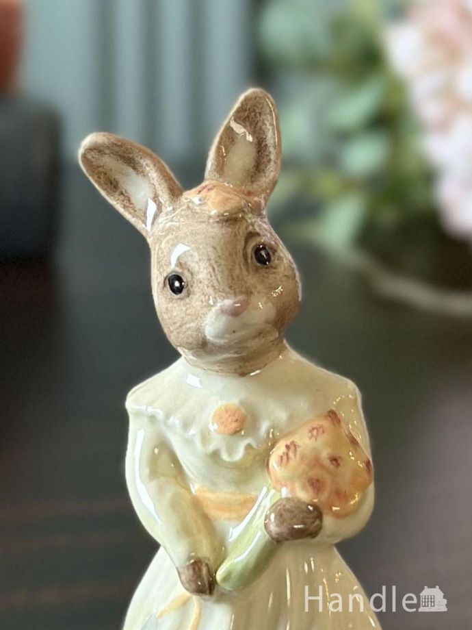 アンティークのフィギュリン