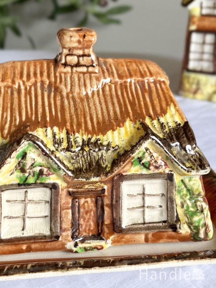 アンティークのバターディッシュ