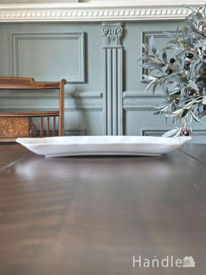 英国アンティークのおしゃれな食器