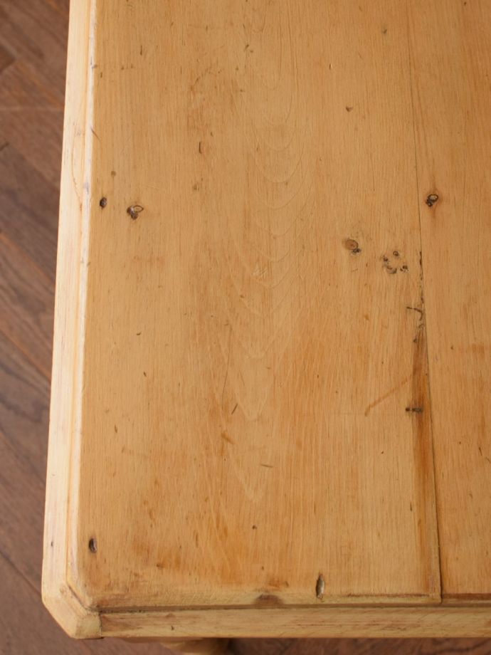 天板を近くでチェック！