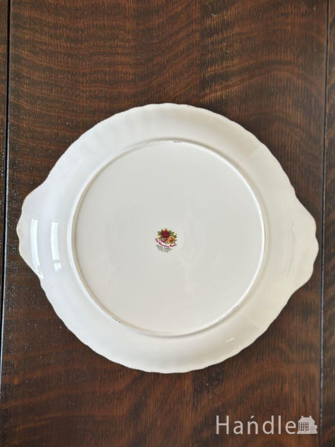 プレートの後ろ