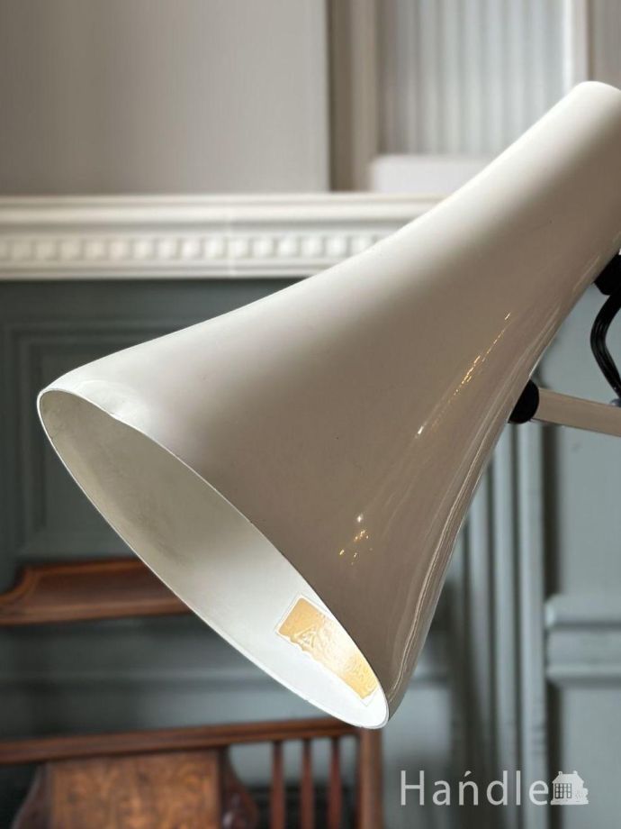 アングルポイズのシェード