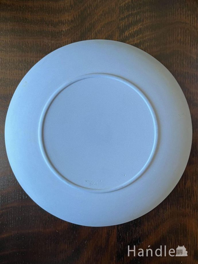 プレートの後ろ