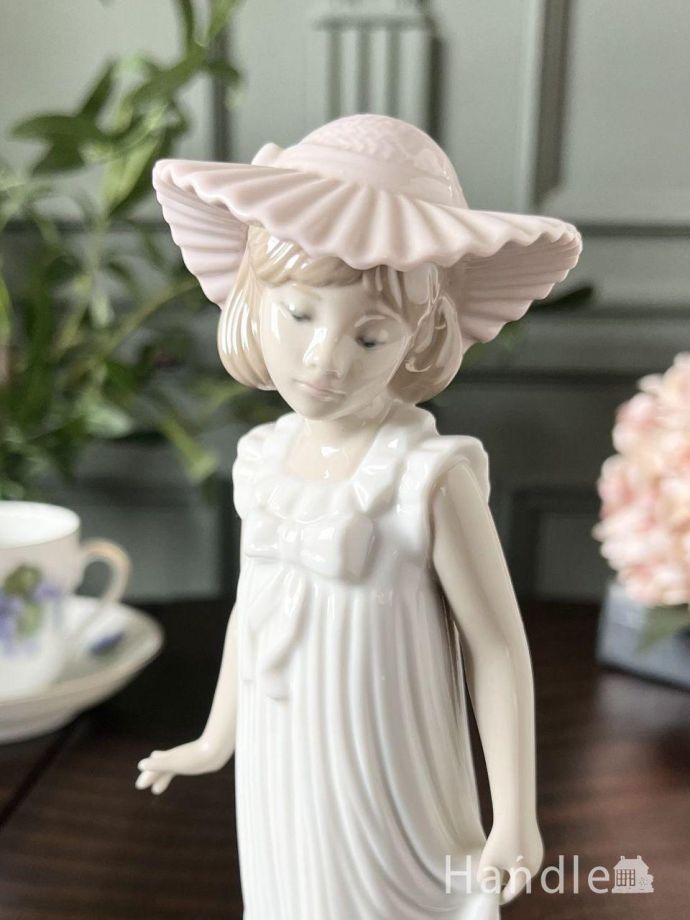 アンティークのフィギュリン