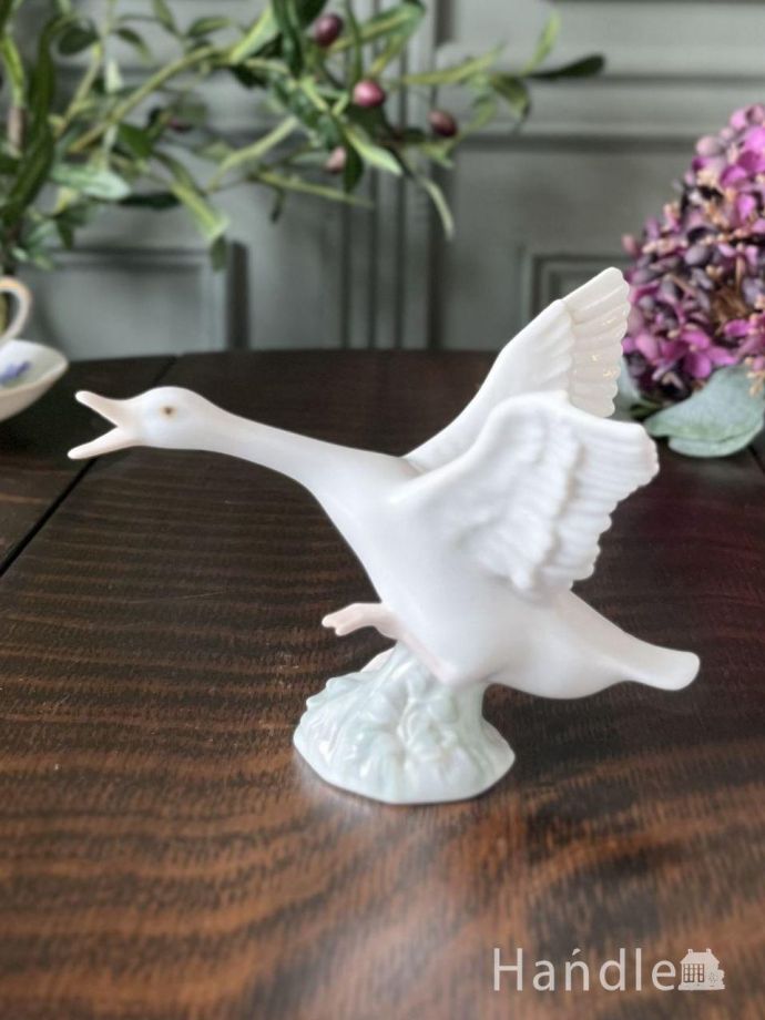 アンティークの置物