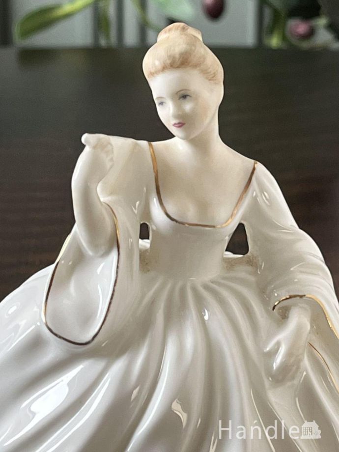 アンティークのフィギュリン