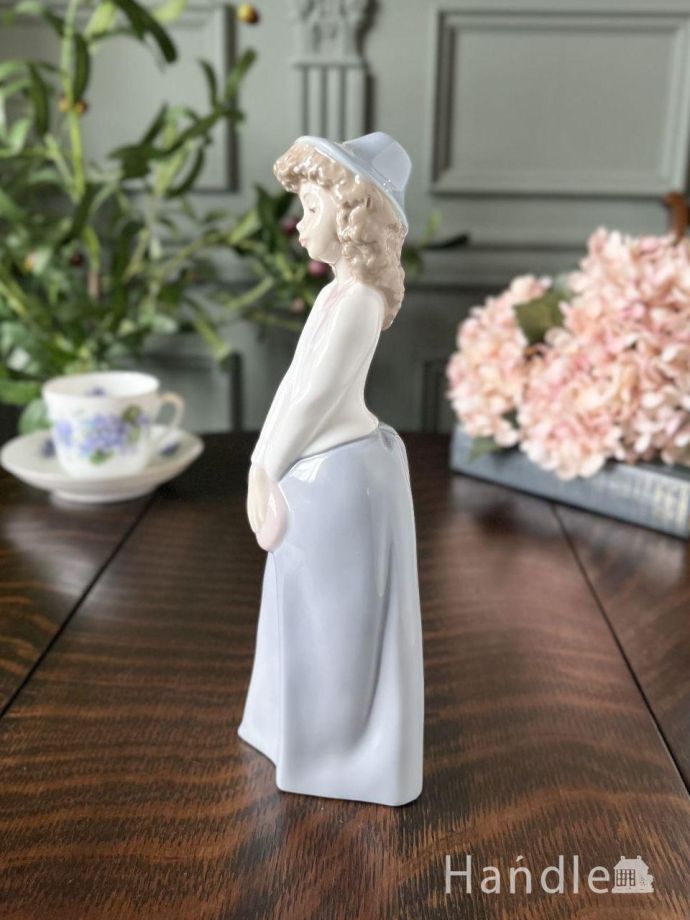 アンティークの置物