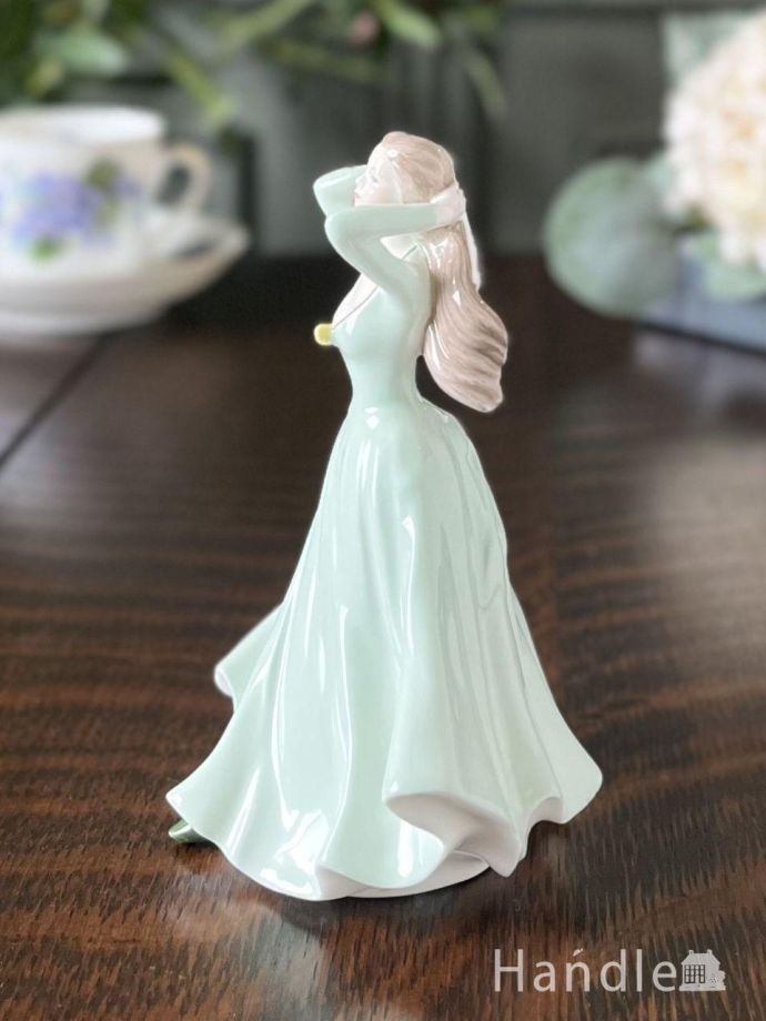 アンティークの置物