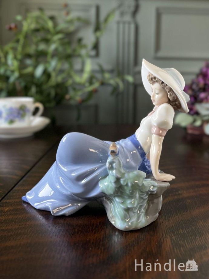 アンティークの置物