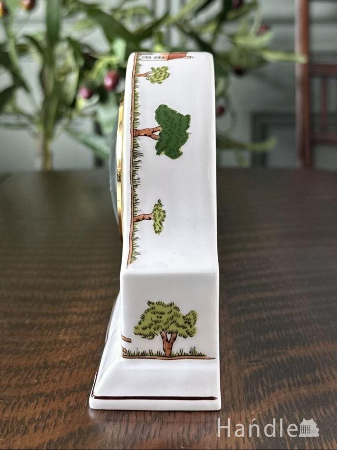 横から見た時計