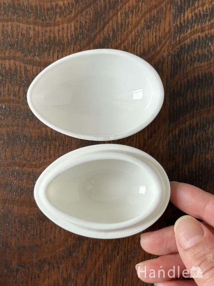 アンティークのトリンケットボックス