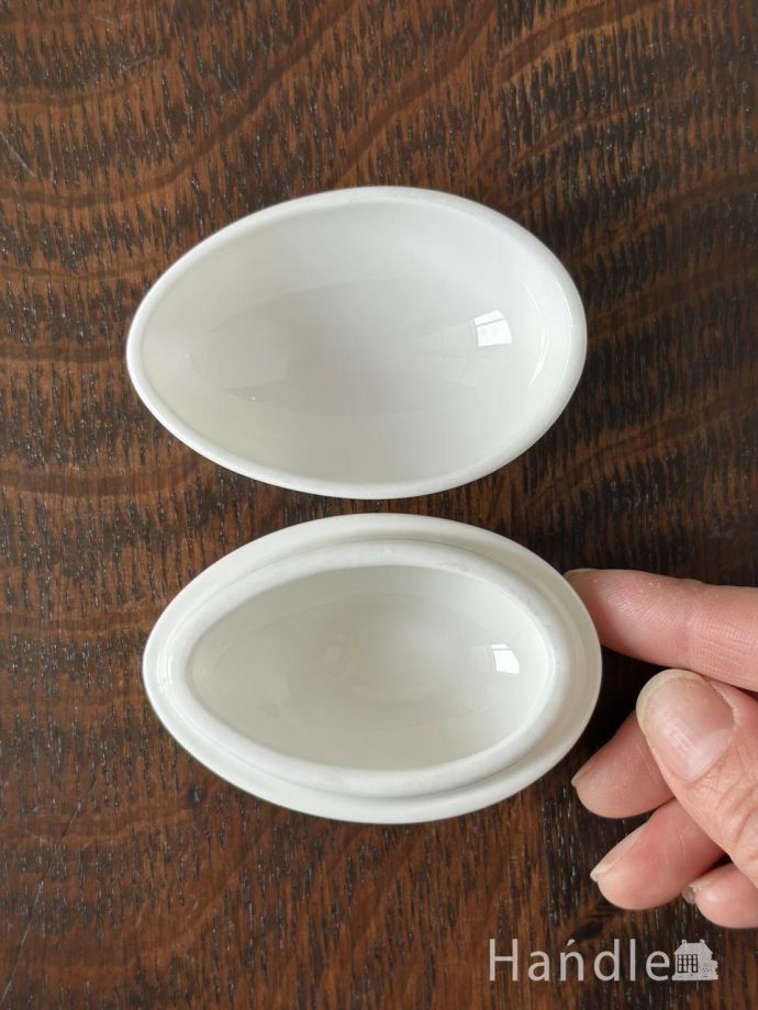 アンティークのトリンケットボックス