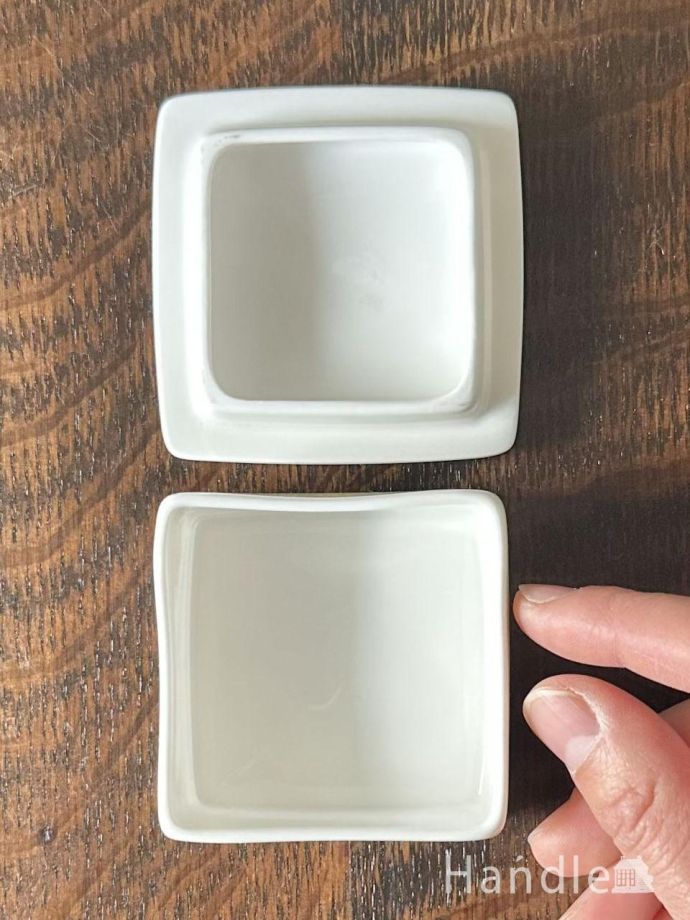 アンティークのトリンケットボックス