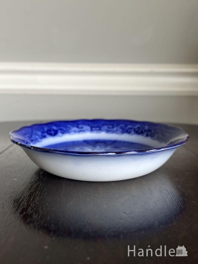 英国アンティークのおしゃれな食器