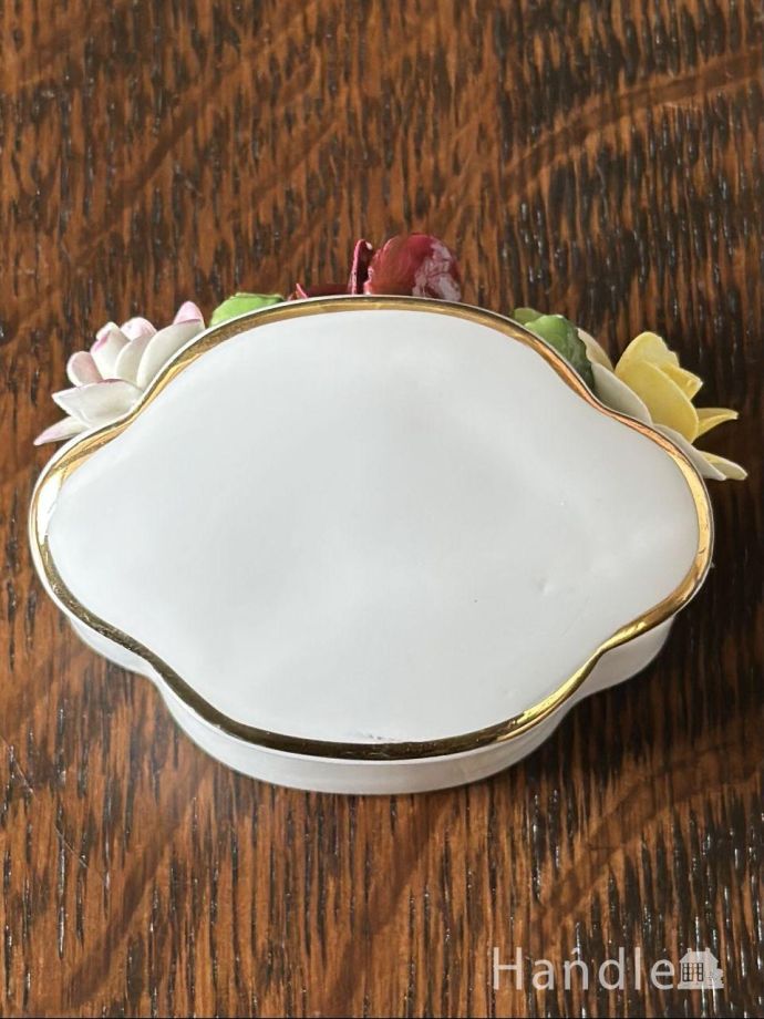 アンティークの置物