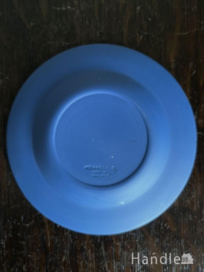 プレートの後ろ