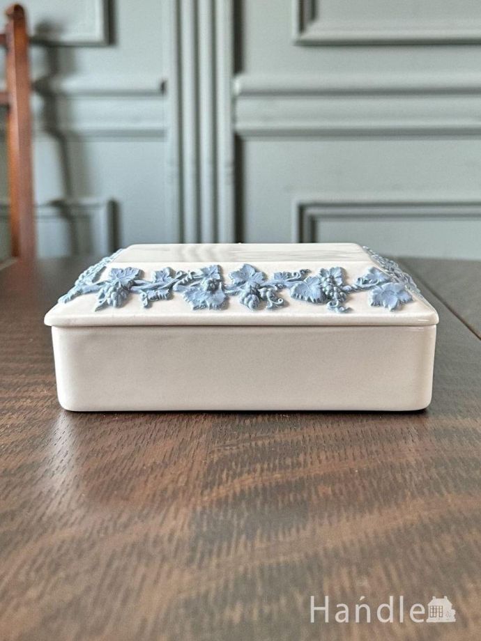 おしゃれな小物入れ