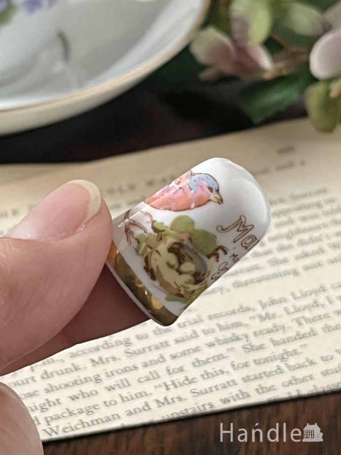 英国アンティークのおしゃれなシンブル