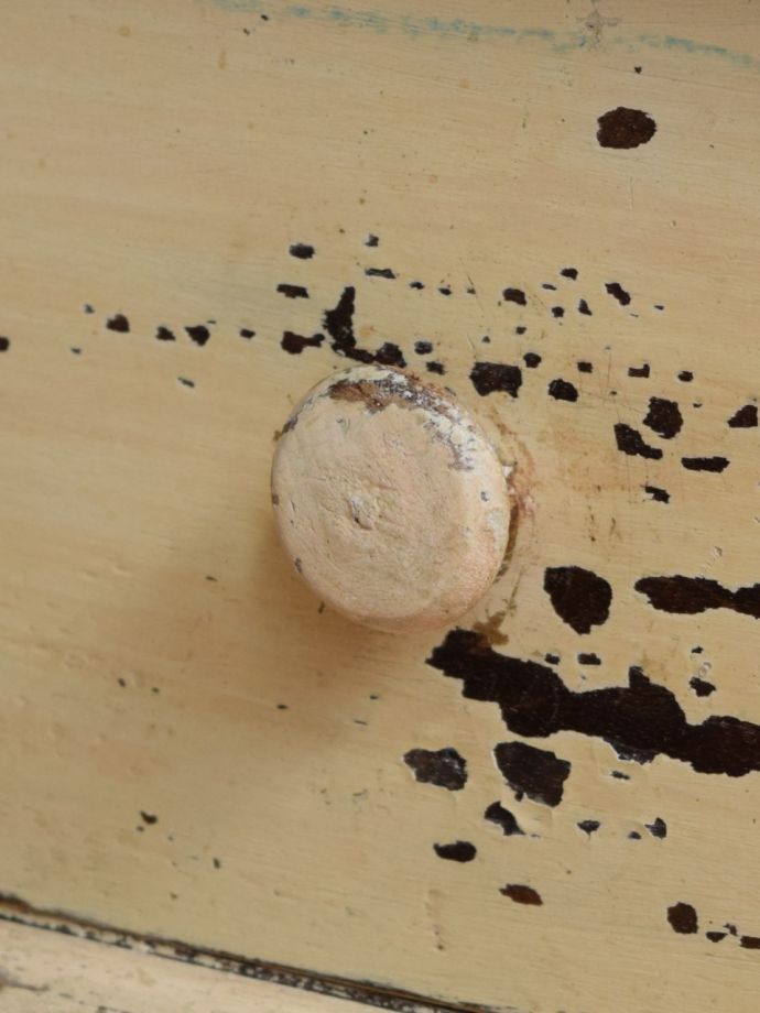 アンティーク家具の取っ手