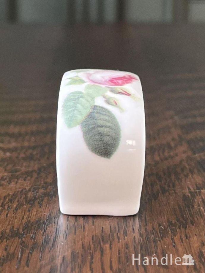 食卓を華やかにするナプキンリング