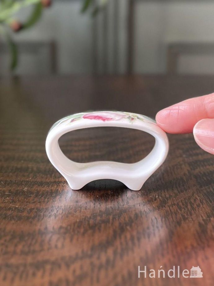 ナプキンリングの横