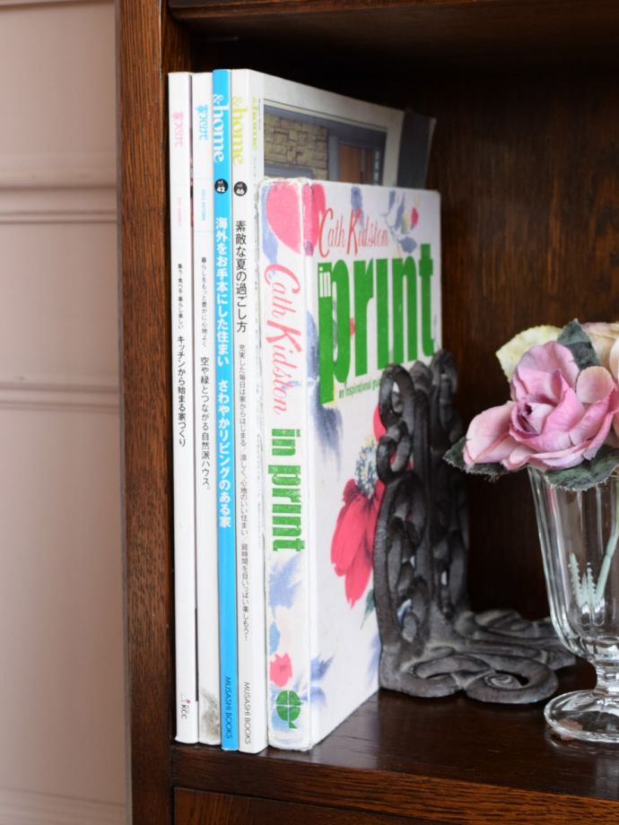 収納たっぷりのキャビネット