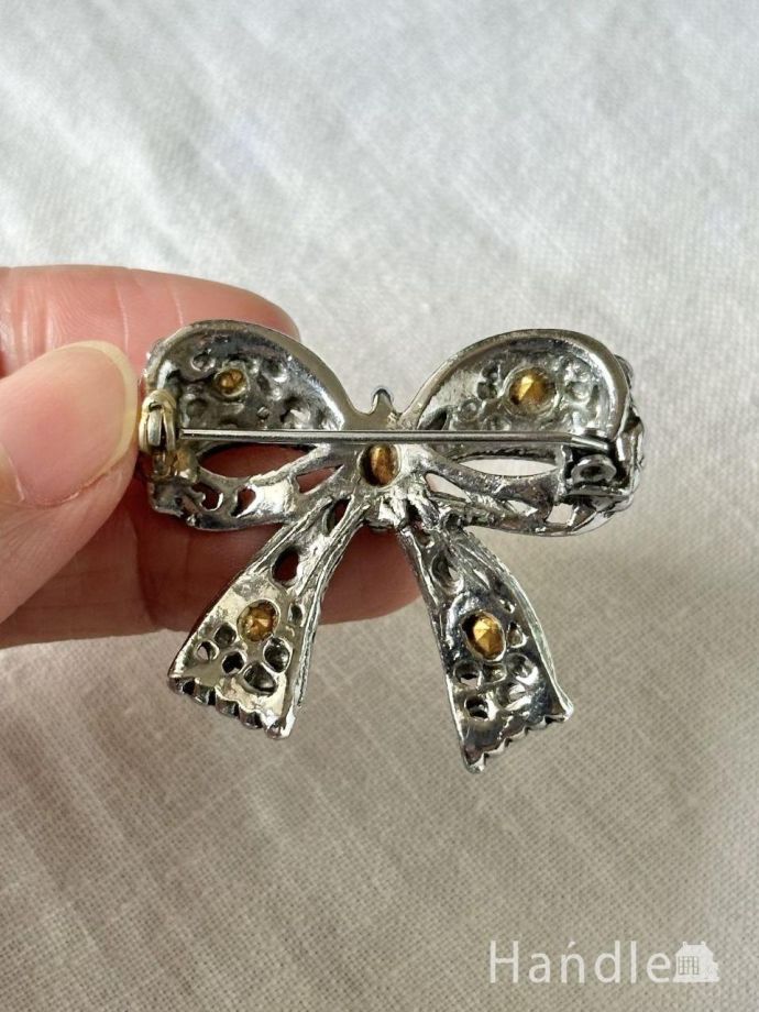 おしゃれなブローチ