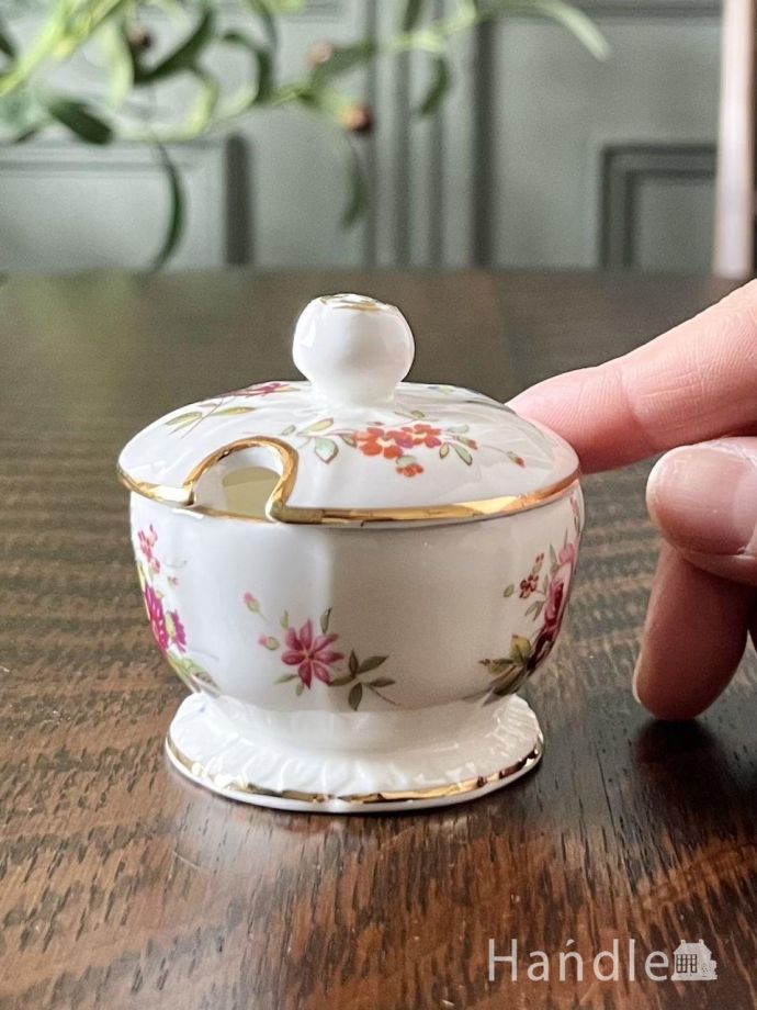 イギリスのシュガーポット