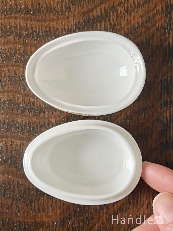 アンティークのトリンケットボックス